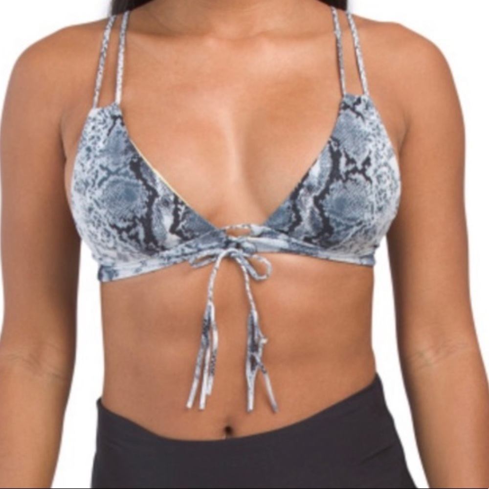 NWOT Set Dolce vita bikini set